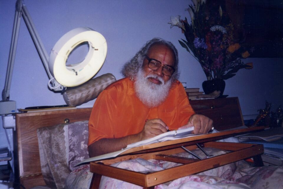 Swami Prakashanand Saraswati