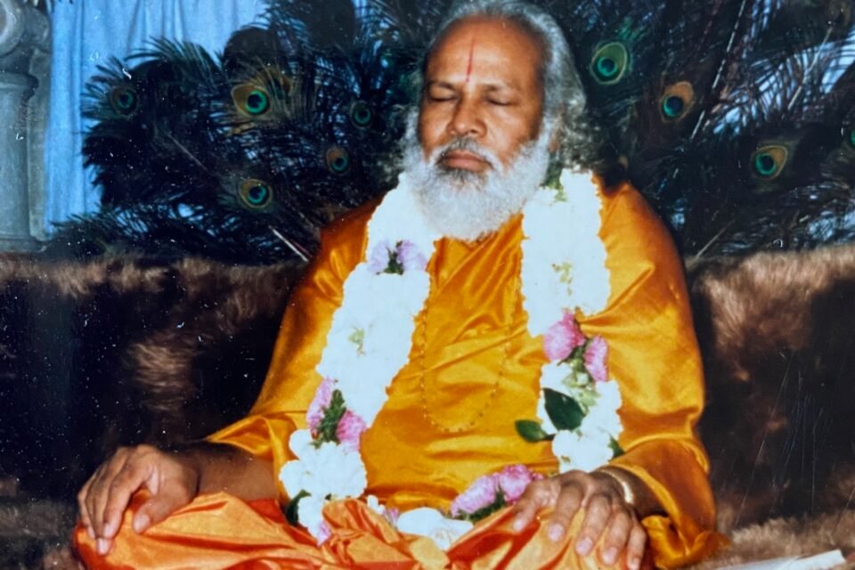 Swami Prakashanand Saraswati